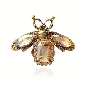 Elegant Gold Bee Brooch